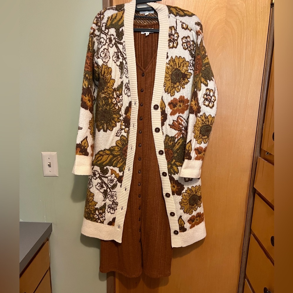 Midi sweater rust dress with fall sunflower long cardigan.